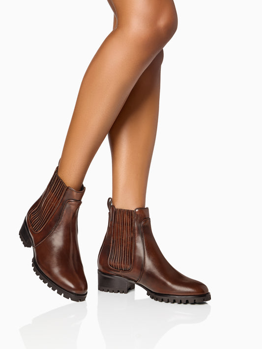 Perfect Marnie 35 in Brown Burnished Calf