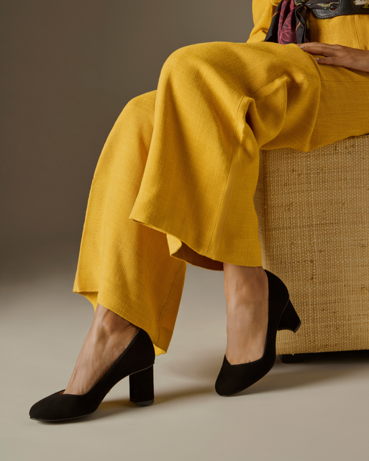 Perfect Round Toe Pump in Black Suede Handcrafted in Italy