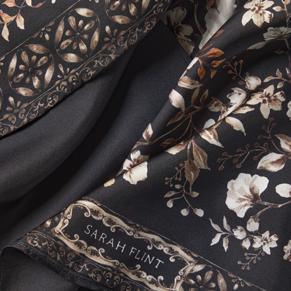 Reversible Face Scarf